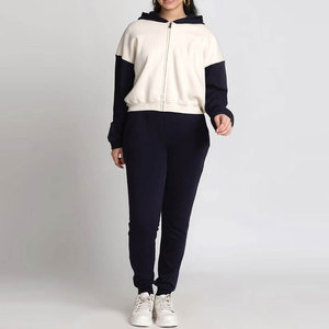 Elegant Women Streetwear Tracksuit Comfortable Hooded Fleece <b>Top</b> Matching <b>Trousers</b> Eco-Friendly Breathable for Women <b>Set</b> - Product Image 3