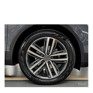 Volkswagen Tiguan 2.0 TDI Prestige 2023, 14,869 km, Diésel, Volante a la Izquierda, Asientos de Cuero, Cámara Trasera - Product Image 5