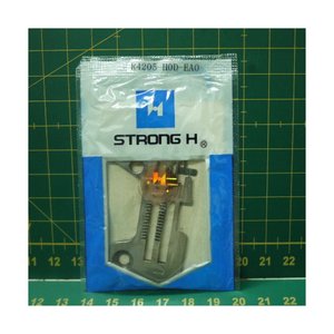 Plaque à aiguilles pour machine à coudre industrielle JUKI, référence R4205-HOD-EAO - Product Image 1