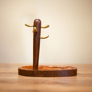 Porte-clés en métal inspiré des clés classiques pour la décoration de l'entrée - Product Image 1