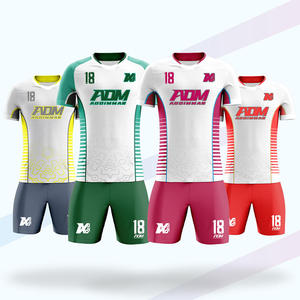 Ensemble de maillots de football professionnels personnalisés en gros, séchage rapide, sublimation, pour hommes, grandes tailles, shorts antibactériens et respirants - Product Image 1