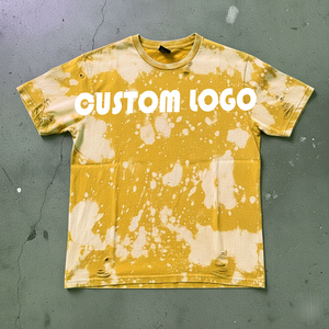 เสื้อยืดปักลายแบบ OEM สไตล์วินเทจ ประดับด้วยคริสตัล พิมพ์ลายด้วยเทคนิค DTG ล้างสีแบบ Acid Wash ให้ดูซีดจางแบบโดนแดด สำหรับผู้ชาย - Product Image 2