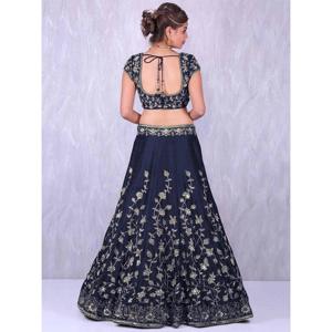 Lehenga choli ผ้าไหม banglory สีน้ำเงินเข้มพร้อมงานปักผ้า - Product Image 5