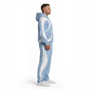 Ensemble de survêtement en molleton bleu ciel pour homme, avec logo personnalisé, sweat à capuche et pantalon de jogging, panneaux contrastants, style streetwear, ensemble deux pièces - Product Image 3