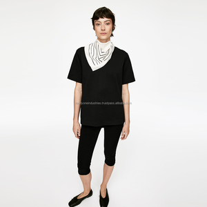 Vêtements pour femmes LOGO personnalisé vente en gros de haute qualité 100% coton grande taille femmes hauts courts côtelé ajusté blanc imprimé T-shirt - Product Image 3