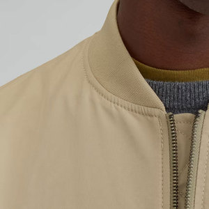 Blouson bomber en polaire bleu marine pour homme, 100% polyester, imprimé lumineux, résistant au vent et à l'eau, fermeture éclair, col montant, coupe classique - Product Image 6