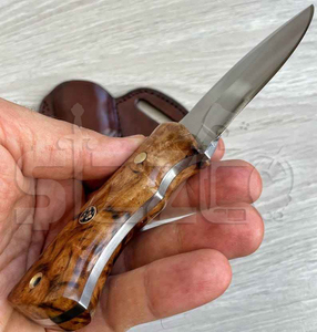 Cuchillo de Caza D2 de Acero Hecho a Mano Personalizado OEM, Cuchillo EDC de Hoja Fija con Mango de Madera para Camping y Actividades al Aire Libre con Funda de Cuero, Regalo - Product Image 4