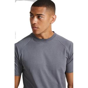 Camiseta de Gimnasio de Alta Calidad con Logotipo Personalizado, Corte Ajustado, Cómoda, de Manga Corta, para Verano, Camisetas de Gimnasio para Hombre - Product Image 4