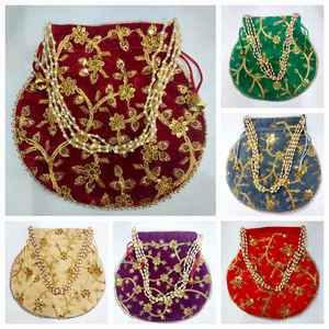 Sacs Potli brodés de sequins colorés avec fermeture à cordon, pochettes traditionnelles indiennes en tissu pour cadeaux et bijoux - Product Image 3