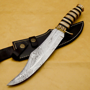 Cuchillo de Supervivencia de Acero de Damasco Hecho a Mano, Forjado, con Hoja Fija, para Caza y Camping, con Mango de Madera Premium - Product Image 2