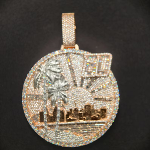 จี้เพชรโมอิสซาไนต์ชุบทองคำขาว 18K รุ่น Dream Chasers ดีไซน์หรูหราสำหรับทุกเพศ - Product Image 5