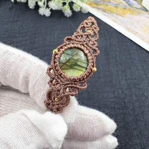 Pulsera de cuarzo arcoíris de macramé marrón hecha a mano, con bisel bohemio, piedra natural, ajustable, joyería unisex - Product Image 4