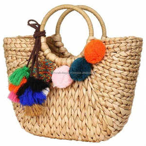 Nueva Colección de Bolsos de Paja Estilo Boho para Viaje, Bolsos de Playa Hechos a Mano, Bolsos de Jacinto de Agua para Uso Diario, Moda Tropical - Product Image 4
