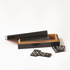 Blocs de dominos artistiques modernes en résine avec des détails numériques colorés pour les jeux en famille, les fêtes et les jeux d'intérieur, cadeau artisanal en résine, décoration - Product Image 2