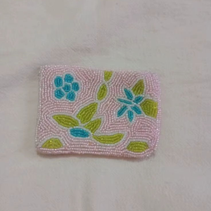 Porte-monnaie classique pour femmes et filles, motif de dessin animé fait main, forme personnalisée, broderie perlée, fermeture éclair, nouvelle sortie, cadeau promotionnel - Product Image 1