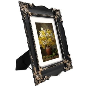 Marco de Fotos de Resina Newpoint de 8x10 Pulgadas para Decoración del Hogar, Diseño de Flores en Relieve Hecho a Mano, Estilo Vintage para Mesa y Pared - Product Image 5