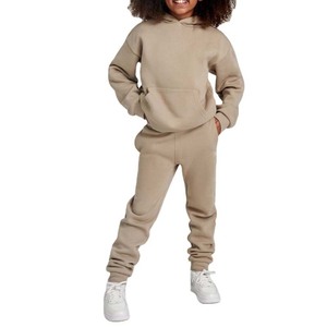 Ensemble de survêtement décontracté marron à capuche pour garçons avec logo coloré imprimé, manches longues, coupe ample, tenue d'automne pour enfants - Product Image 3