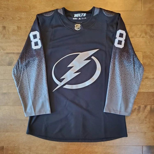 Vêtements de sport respirants pour hommes, maillot de hockey sur glace sur mesure, fabriqué au Pakistan, maillot de hockey avec logo, maillot d'équipe de hockey - Product Image 2