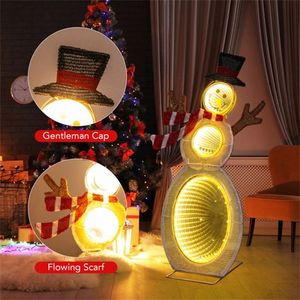 Décoration de bonhomme de neige lumineux à LED de Noël, guirlande lumineuse en PVC blanc avec support métallique fonctionnant sur piles pour les fêtes - Product Image 6