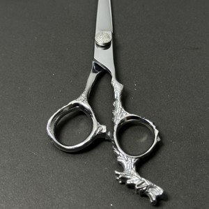 Tijeras de Peluquería Profesionales de Acero Inoxidable Japonés 440c, Diseño Ergonómico para Diestros, Tijeras para Cabello - Product Image 5