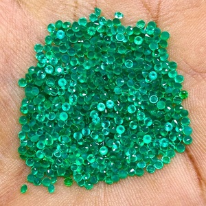 พลอยออนิกซ์สีเขียวธรรมชาติขนาด 2 มม. รูปทรงกลมเจียระไนแบบเพชร พลอยออนิกซ์สีเขียวขายส่งจำนวนมากสำหรับทำเครื่องประดับ - Product Image 4