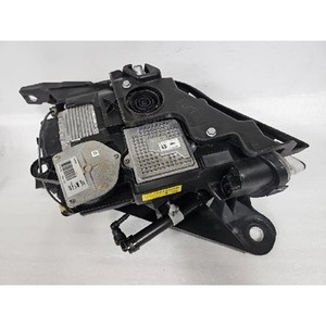 ชุดไฟหน้าด้านขวา/ด้านผู้โดยสารของรถยนต์ Quattroporte รุ่น 00670001624 - Product Image 6