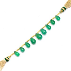 Perles Briolette en forme de goutte d'eau lisses AAA+ Émeraude 5x10mm-7x14mm, pierres précieuses naturelles de Zambie à haute brillance pour la confection de bijoux - Product Image 1