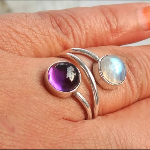 Bague ajustable en argent avec améthyste, bijou artisanal en pierre précieuse violette pour filles - Product Image 4