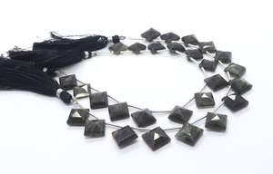 Cuentas de Labradorita Facetada Cuadrada con Taladro Lateral de 10-14 MM, Cuentas Finas de Labradorita de 7 Pulgadas - Product Image 6