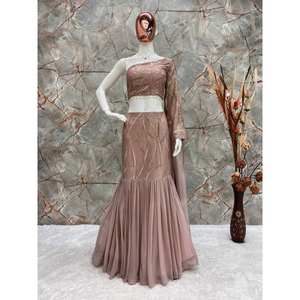 Conjunto elegante de Lehenga Choli para fiesta de mujer de estilo elegante - Product Image 1