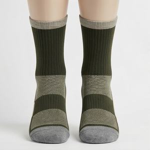 Chaussettes de course athlétiques pour femmes, à compression, respirantes, coupe basse, avec amorti, pour la gym et l'entraînement, couleur personnalisable - Product Image 1