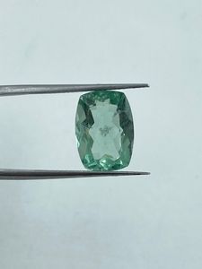 Natural Rectangular Cut Top Quality Fluorite Green <b>Colour</b> 8.57Cts For Jewelry Making - Product Image 4