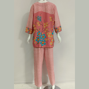 Mono no tejido Floral de verano para mujer, pantalones con cordón de manga corta, pijama de rayón con cuello redondo, estilo Simple suave para la relajación del hogar - Product Image 3