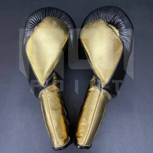 ถุงมือชกมวยหนังวัวแท้คุณภาพสูงแบบผูกเชือก ยี่ห้อ No Boxing No Life  บุหนา 4 ชั้น ระบายอากาศได้ดี เหมาะสำหรับคิกบ็อกซิ่ง - Product Image 5