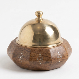 Cazuela octogonal de madera maciza hecha a mano con diseño de incrustaciones metálicas y tapa de cúpula de acero inoxidable Gulf Wholesale - Product Image 1
