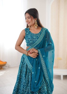Lehenga Choli de Diseñador con Bordado, Vestido Tradicional Indio para Boda, Conjunto Largo para Mujer - Product Image 6