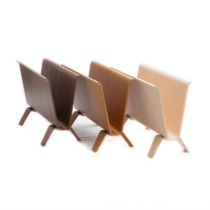 ชั้นวางนิตยสารไม้ดีไซน์เกลียวลายเฉพาะตัว ทำจากไม้สัก - ขายส่ง - Product Image 1