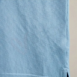 Polo à manches courtes bleu clair pour homme avec poche, décontracté, respirant, en piqué, coupe classique, design uni - Product Image 5