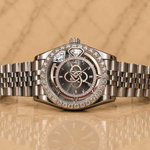 Montre de luxe pour homme avec logo personnalisé OEM ODM, diamants Moissanite, pavé complet de pierres VVS, bracelet en acier inoxydable - Product Image 1