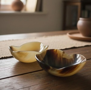 Bol en corne naturelle de qualité supérieure, nouveau design magnifique, forme ronde, idéal pour le riz, la soupe et comme assiette. - Product Image 6