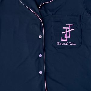 Ensemble de pyjama pour femmes Jack and Jill, tissu doux de qualité supérieure, haut à boutons à manches longues, pantalon, logo personnalisé, confortable, vente en gros - Product Image 6