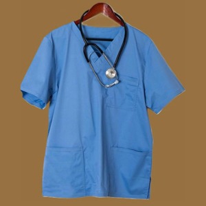 Blusa Médica Unisex Azul con Bolsillos Delanteros y Espacio para Estetoscopio, Uniformes de Hospital, Material de Algodón y Poliéster Tejido - Product Image 3