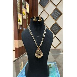 Ensemble collier long et boucles d'oreilles en laiton plaqué or de qualité supérieure, style Polki, pour mariage et soirées, pour femmes. - Product Image 2