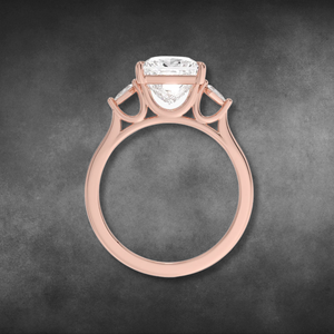 แหวนเพชรทรงปรินเซสคัทสามเม็ด ได้รับการรับรองจาก IGI ทอง 14K 18K ประดับเพชรทรงว่าวด้านข้าง แหวนหมั้น เครื่องประดับชั้นดีสำหรับเธอ เป็นของขวัญ - Product Image 4