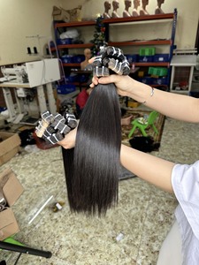 ขายส่งยอดนิยม 2024 สีดําตรงเทปผมดิบเวียดนามมนุษย์ผมสําหรับการฝึกอบรมหัวสําหรับผู้หญิงสีดําหญิงรุ่น - Product Image 3