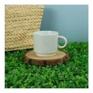Tasses en céramique blanches de 10 oz à finition brillante - Product Image 6