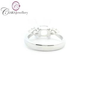 18K AU750 CLASSIC WHITE GOLD NATURAL DIAMOND 8x8MM <b>CUSHION</b> SHAPE THREE STONE <b>RING</b> MOUNT WITH PEAR SHAPE DIAMONDS on SHOULDER - Product Image 3