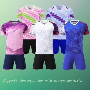 Uniforme de football de qualité supérieure avec protection UV, tenue d'équipe, design personnalisé, uniformes de football pour joueurs professionnels - Product Image 4