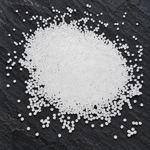 Fournisseur Malaisien – Excellent Prix – Masterbatch de Malaisie – Matière Première Carbonate de Calcium – Granulés – Couleur Naturelle – Pour Soufflage de Films - Product Image 1
