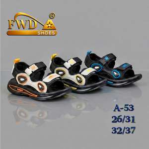 Sandales de sport pour enfants, avec semelle souple et design respirant, idéales pour la marche en plein air, l'école, le confort estival et le port quotidien. - Product Image 1